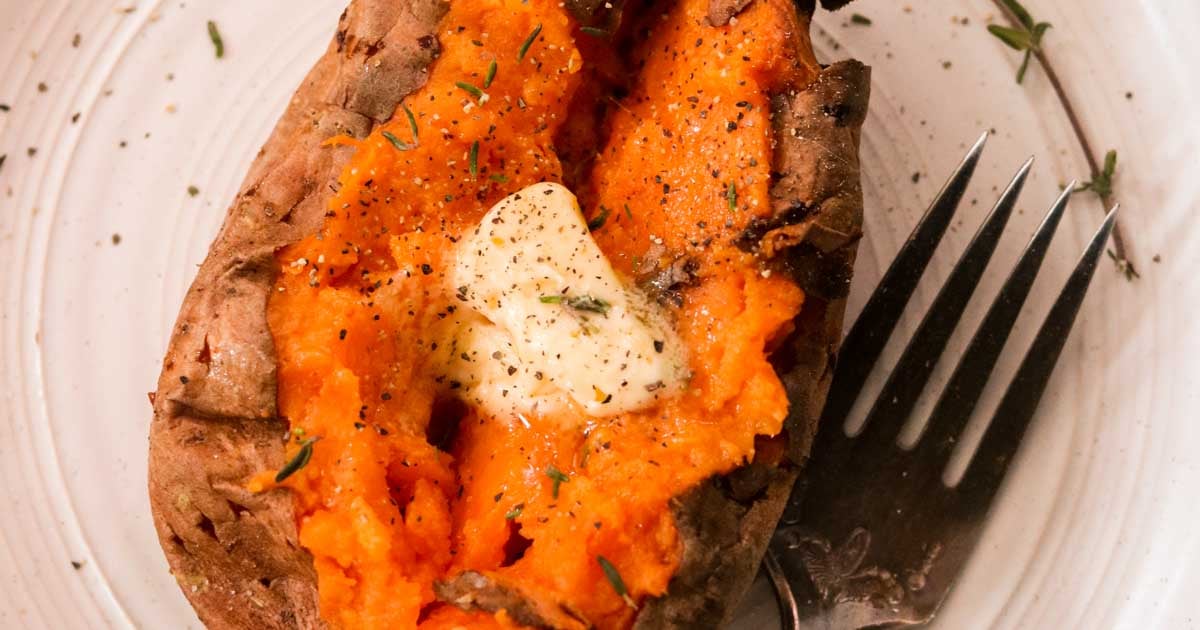 Crispy & Fluffy Air Fryer Sweet Potatoes: Easy Weeknight Meal